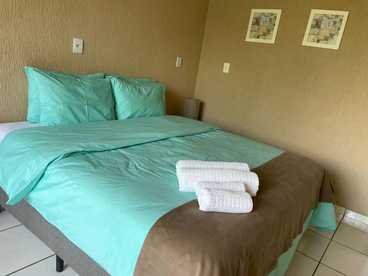 ברומדיניו Pousada Verde Villas מראה חיצוני תמונה
